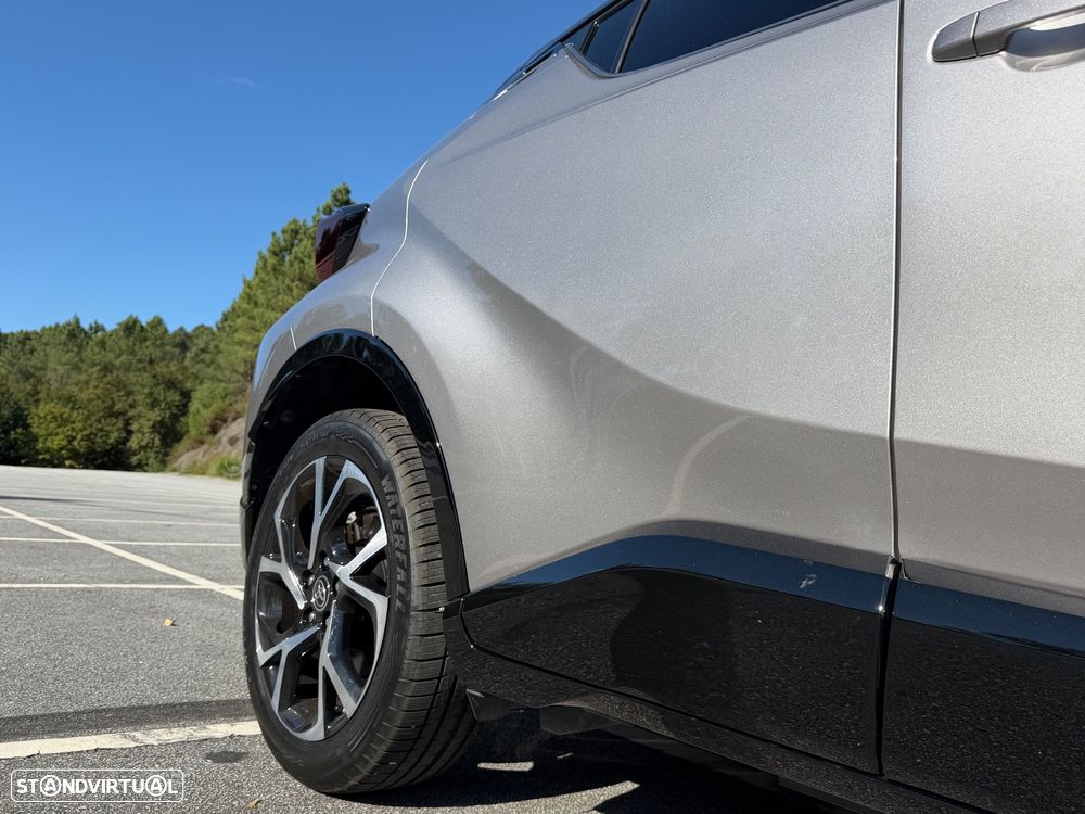 Toyota C-HR 1.8 Hybrid Square Collection - 21