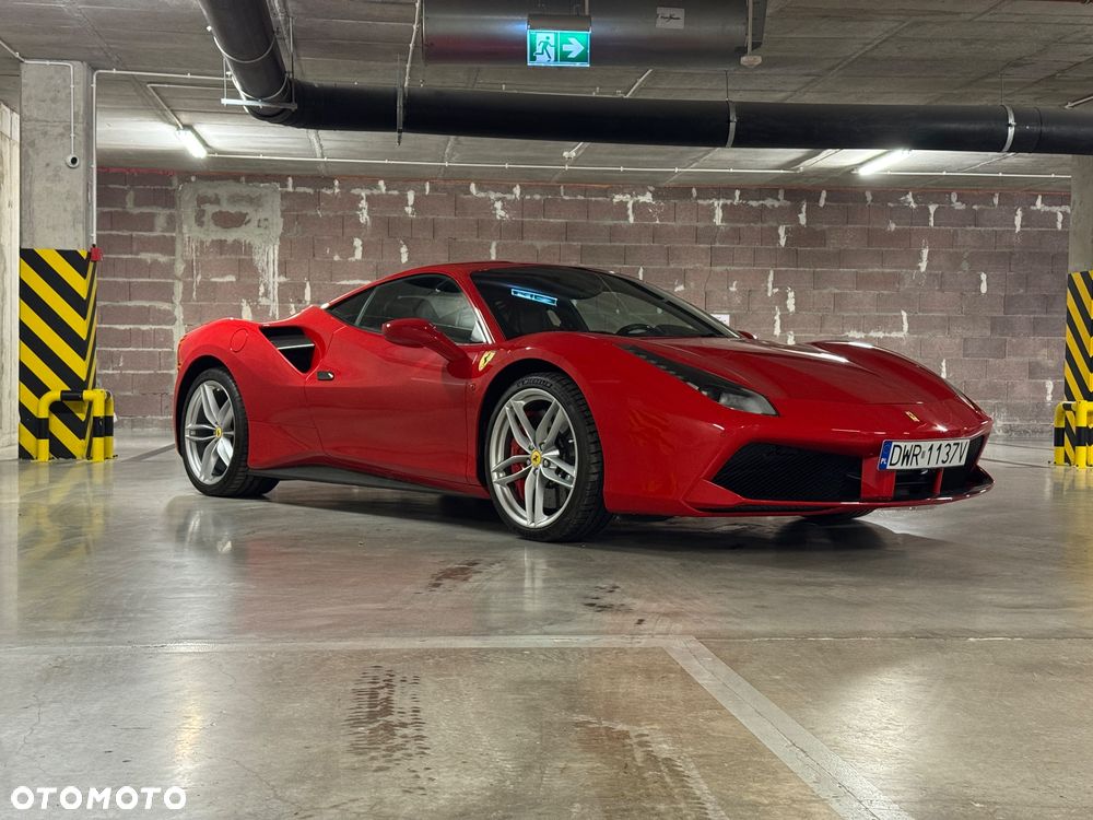 Ferrari 488 - 6