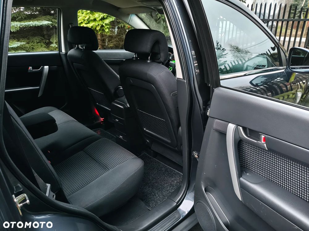 Chevrolet Captiva 2.4 2WD 5 Sitzer LS - 24