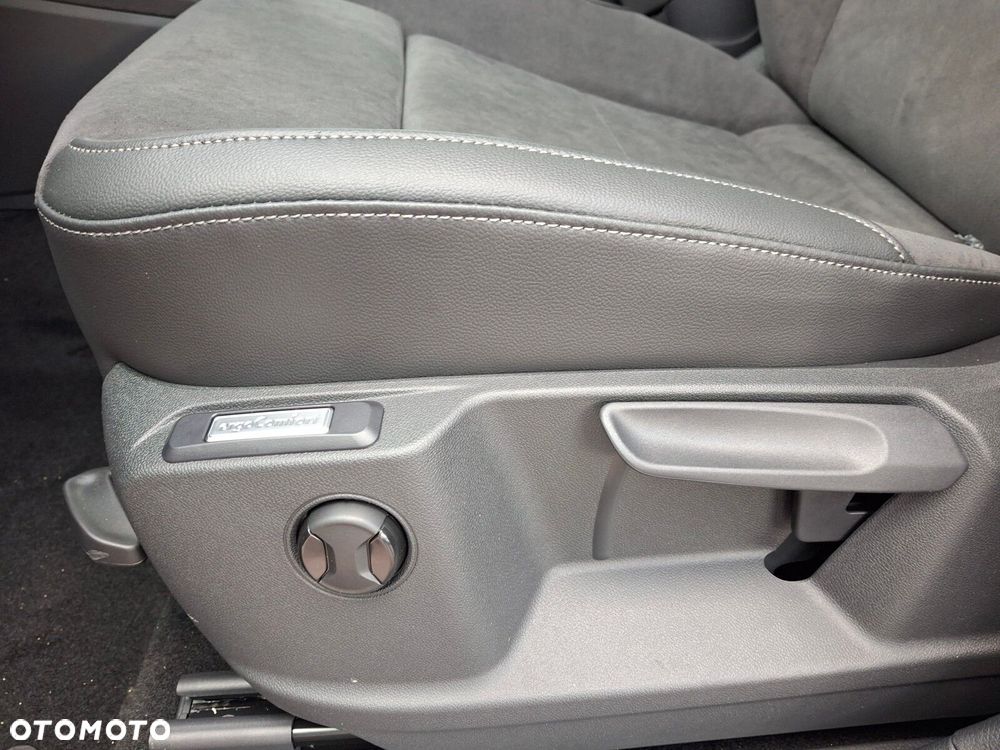 Volkswagen Caddy Maxi 2.0 TDI Style DSG - 13