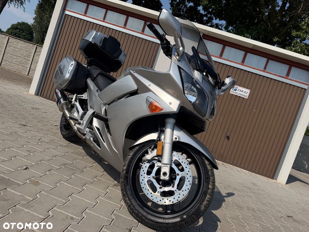 Yamaha FJR - 1
