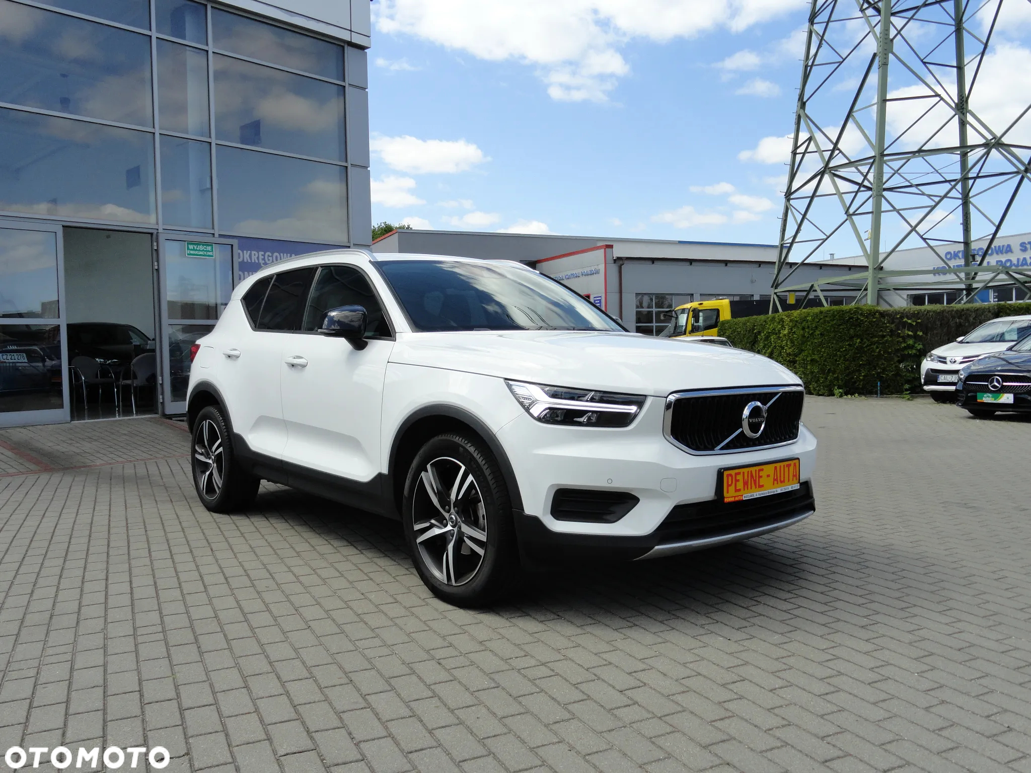 Volvo XC 40 D3 SCR Momentum Core - 25
