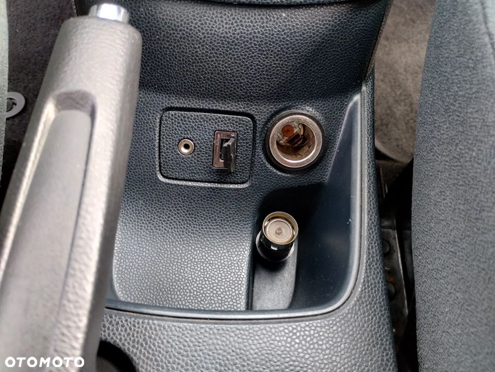 Ford Fiesta 1.25 Titanium - 40