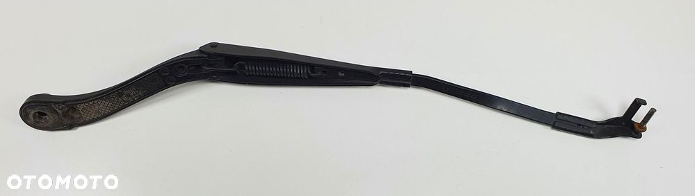 RAMIE WYCIERACZKI LEWE MERCEDES W204 EUROPA - 2