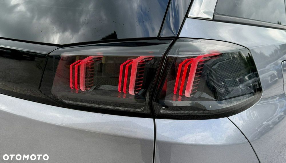 Peugeot 5008 2.0 BlueHDI Crossway S&S EAT8 - 17