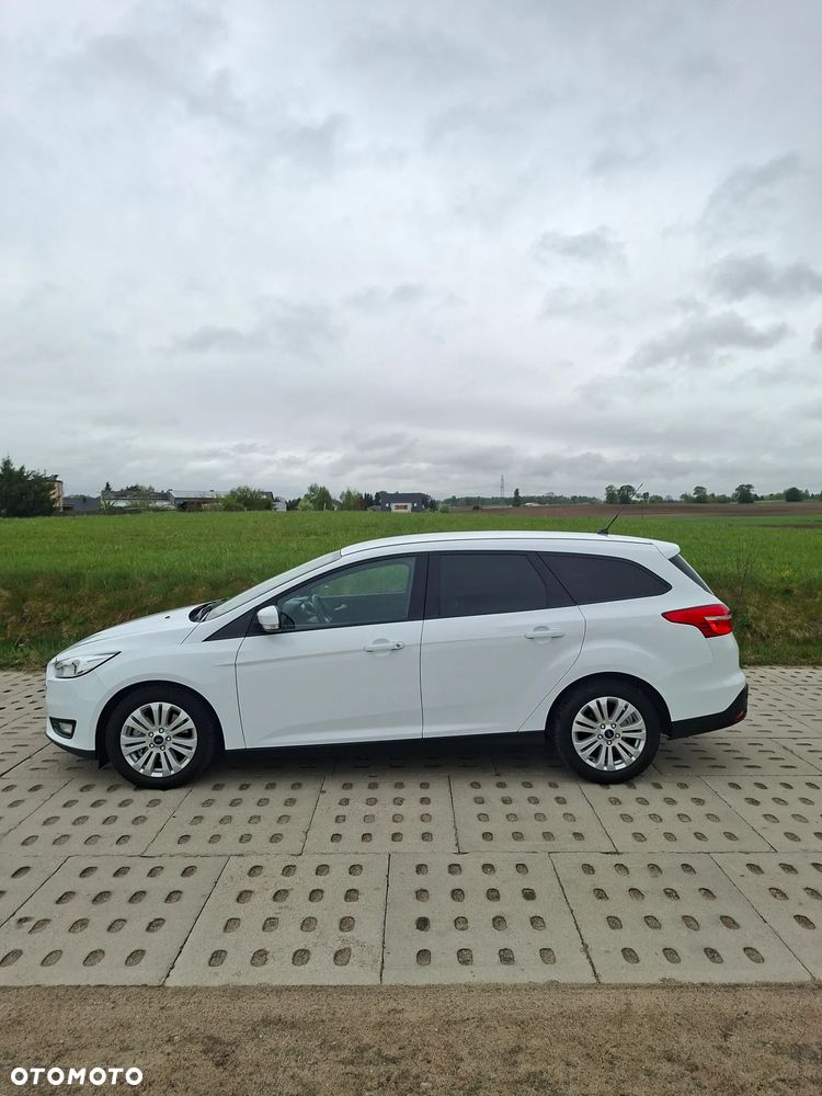 Ford Focus 2.0 TDCi DPF Start-Stopp-System Business - 7