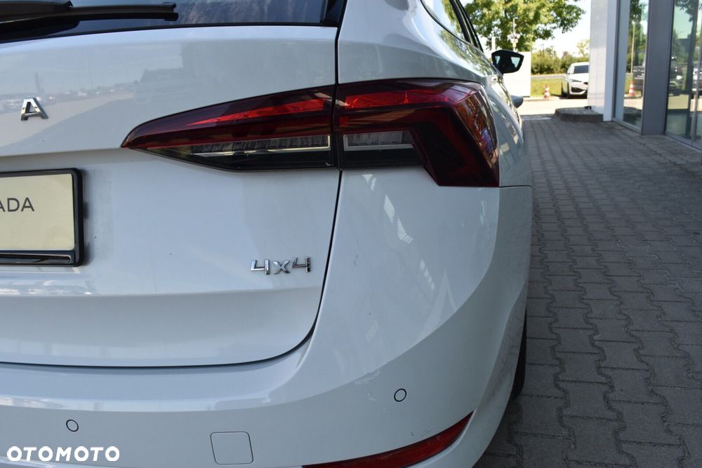 Skoda Octavia 2.0 TDI 4x4 Ambition DSG - 36