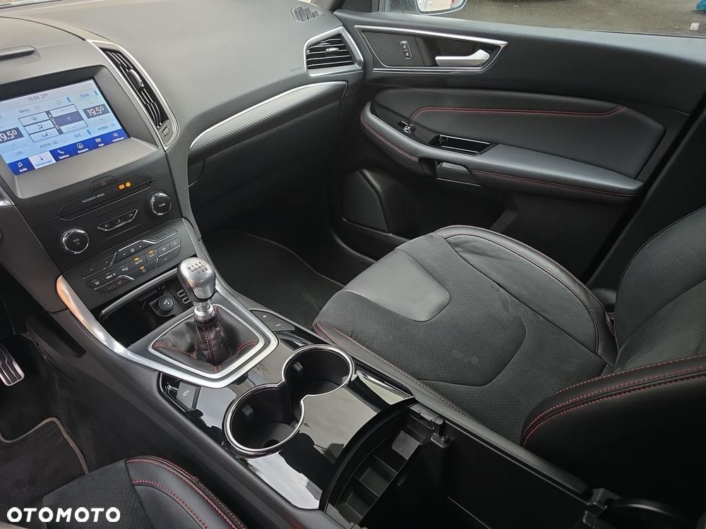 Ford S-Max 1.5 EcoBoost ST-Line - 17