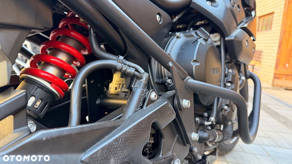 Yamaha XJ - 19