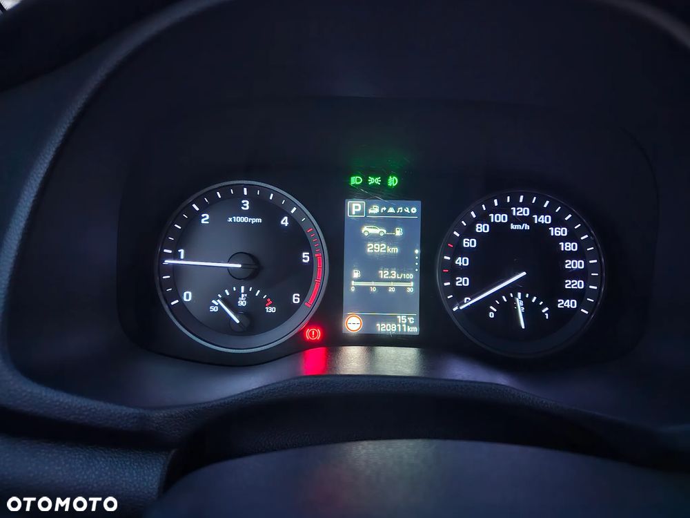 Hyundai Tucson 1.7 CRDI BlueDrive GO 2WD DCT - 17