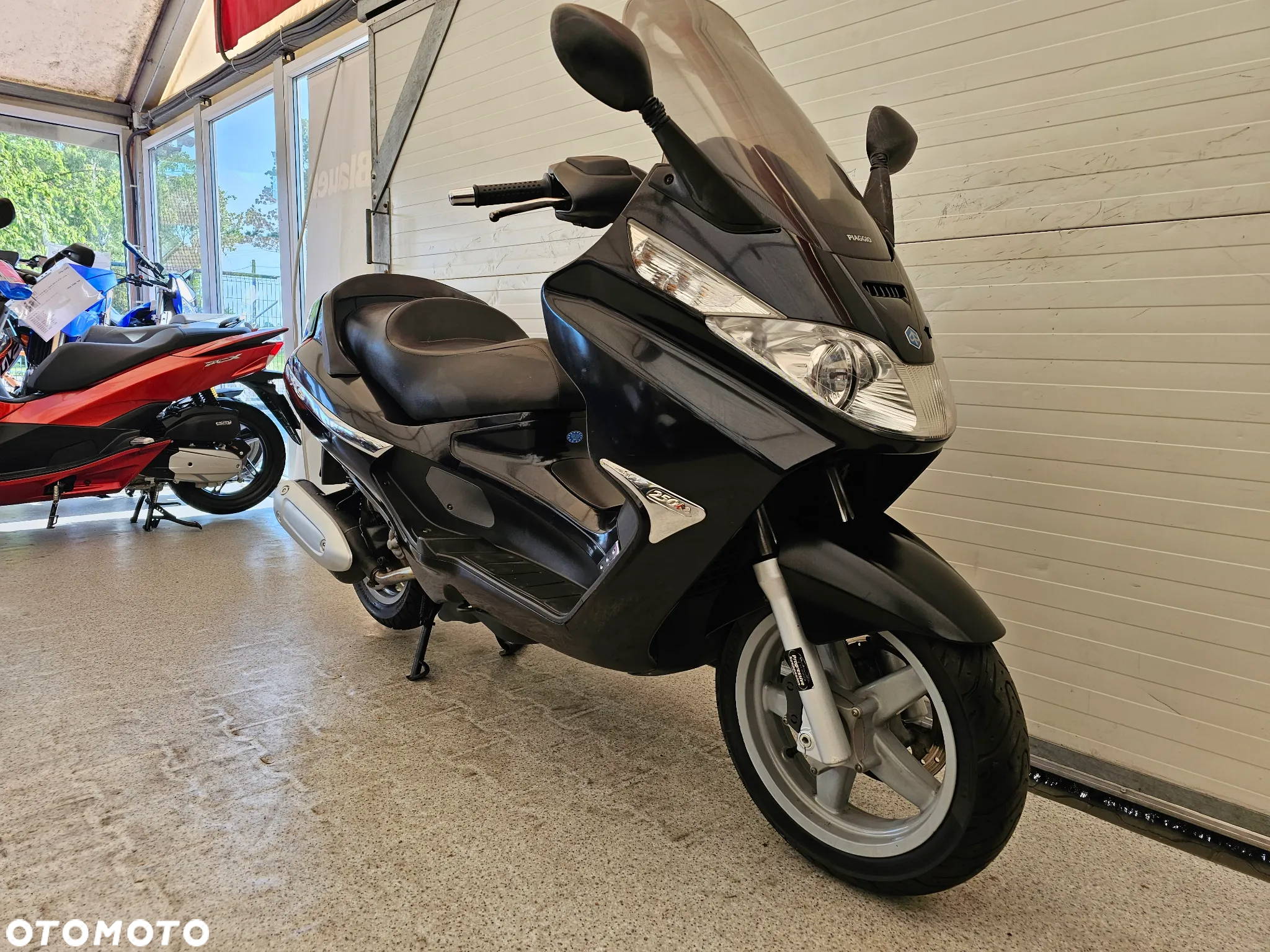 Piaggio X9 - 5