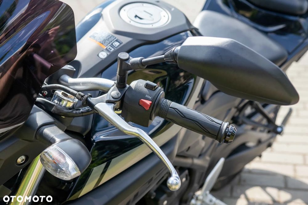 Yamaha MT - 24