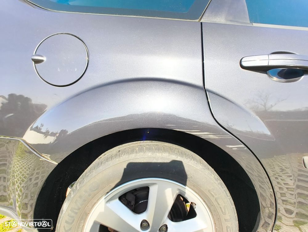 Ford Focus SW 1.4 Trend - 6