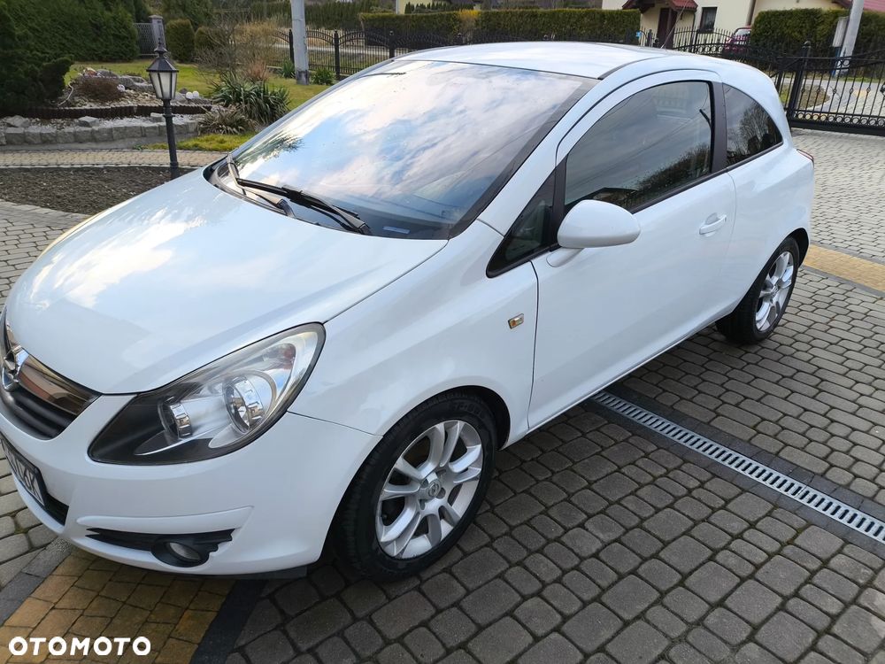 Opel Corsa 1.2 16V Easytronic Cosmo - 1