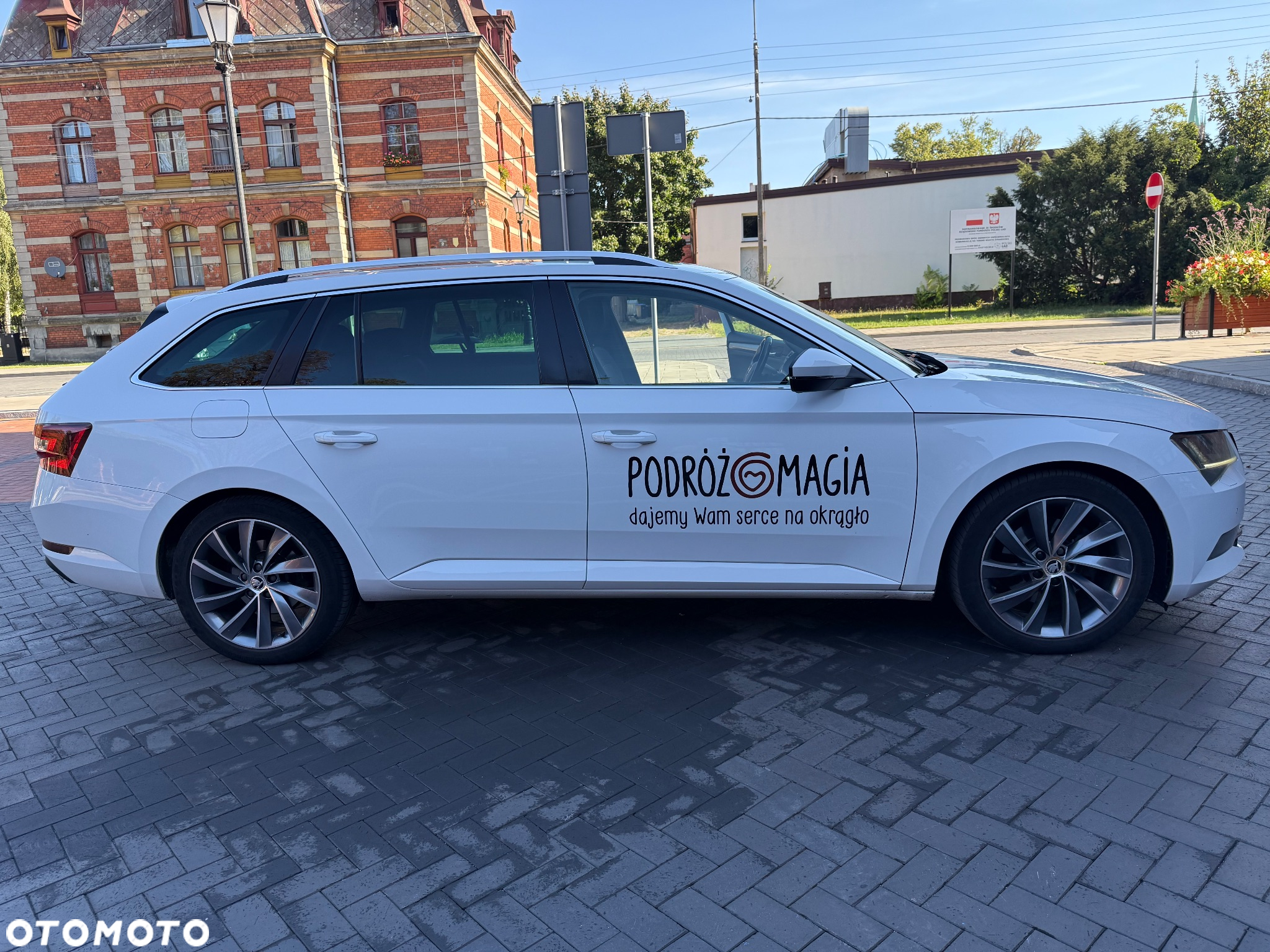 Skoda Superb 2.0 TDI 4x4 Ambition DSG - 5