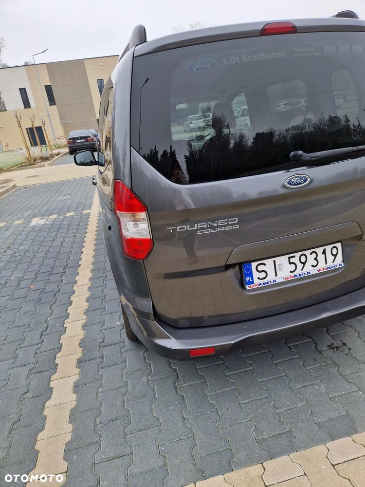 Ford Tourneo Courier 1.0 EcoBoost Trend - 4