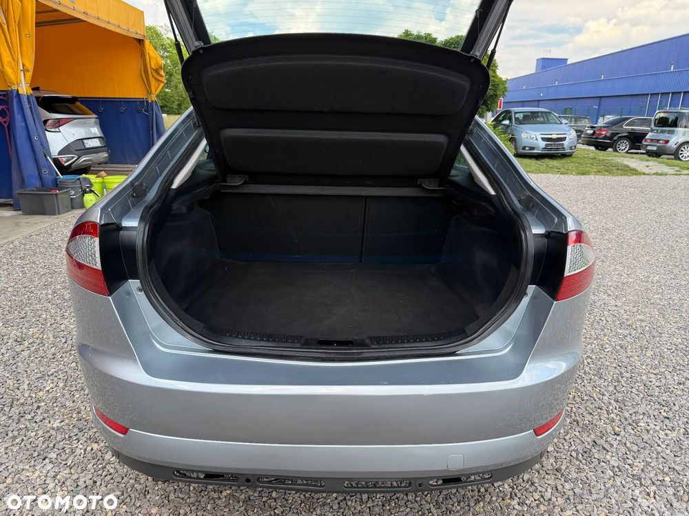 Ford Mondeo - 15