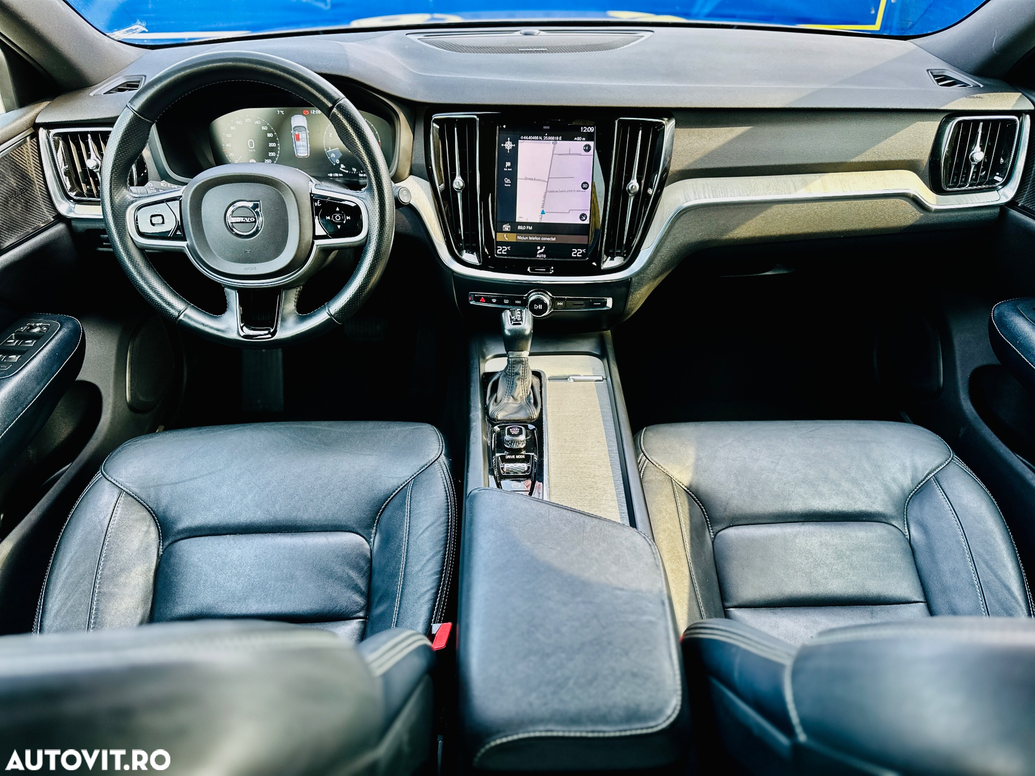 Volvo V60 T5 Geartronic Momentum - 36