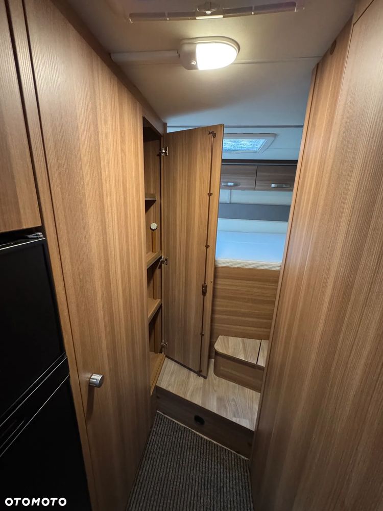 Fiat Kamper Alkowa  6 osobowy Fiat Ducato Weinsberg Cara Home 2018 - 36