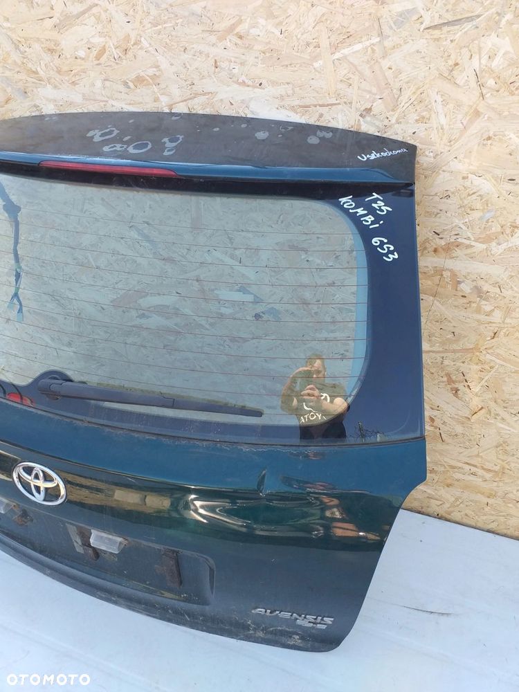 Toyota AVENSIS T25 Kombi Klapa tył tylna bagażnika - 2