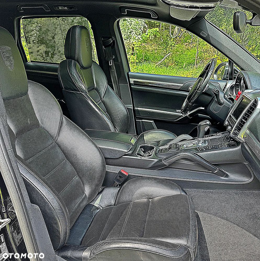 Porsche Cayenne Diesel Platinum Edition - 6