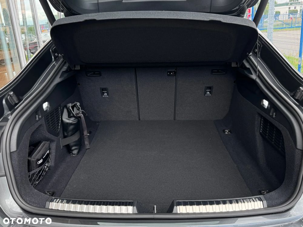 Audi A5 Limousine TDI mHEV Quattro S tronic - 32