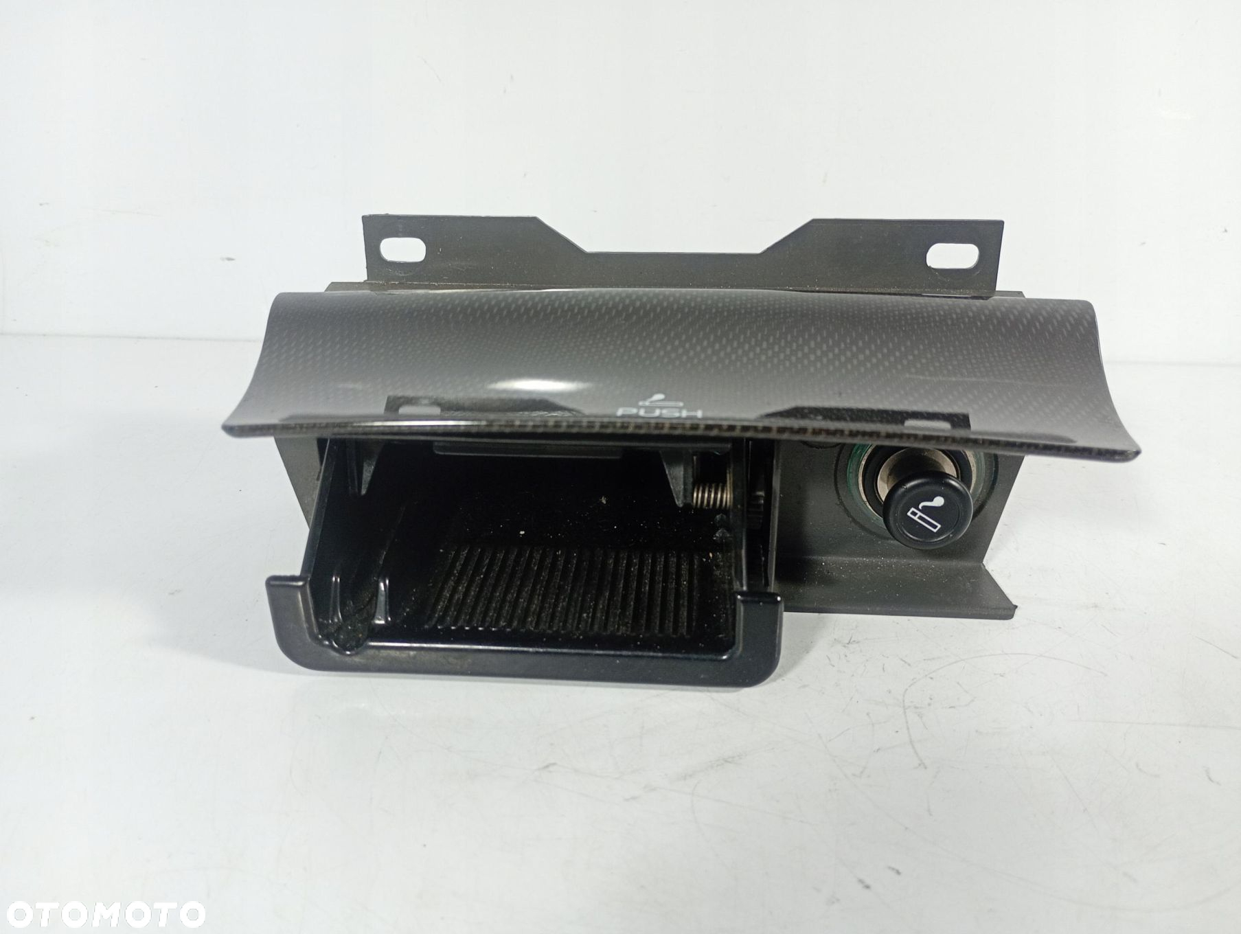 Volvo V40 95-04 SCHOWEK POPIELNICZKA OE 30809985 - 4