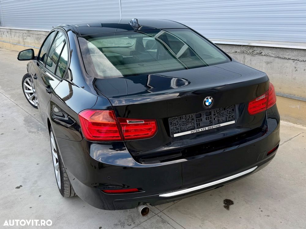 BMW Seria 3 320d DPF Aut. Edition Exclusive - 30