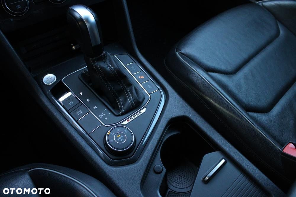 Volkswagen Tiguan Allspace - 24