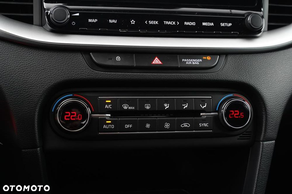 Kia XCeed 1.5 T-GDI M DCT - 13