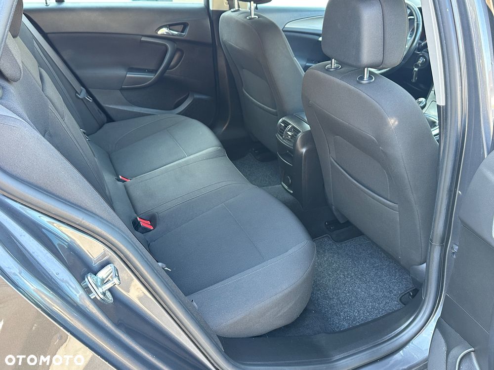 Opel Insignia - 21