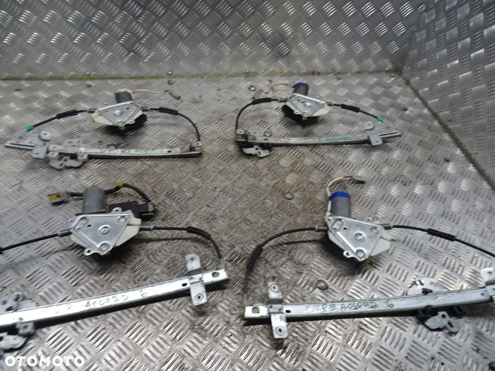 HONDA ACCORD VI 2.0B LIFTBACK 97-02 PODNOŚNIK SZYB PRAWY PRZÓD TYŁ LEWY PRAWY - 1