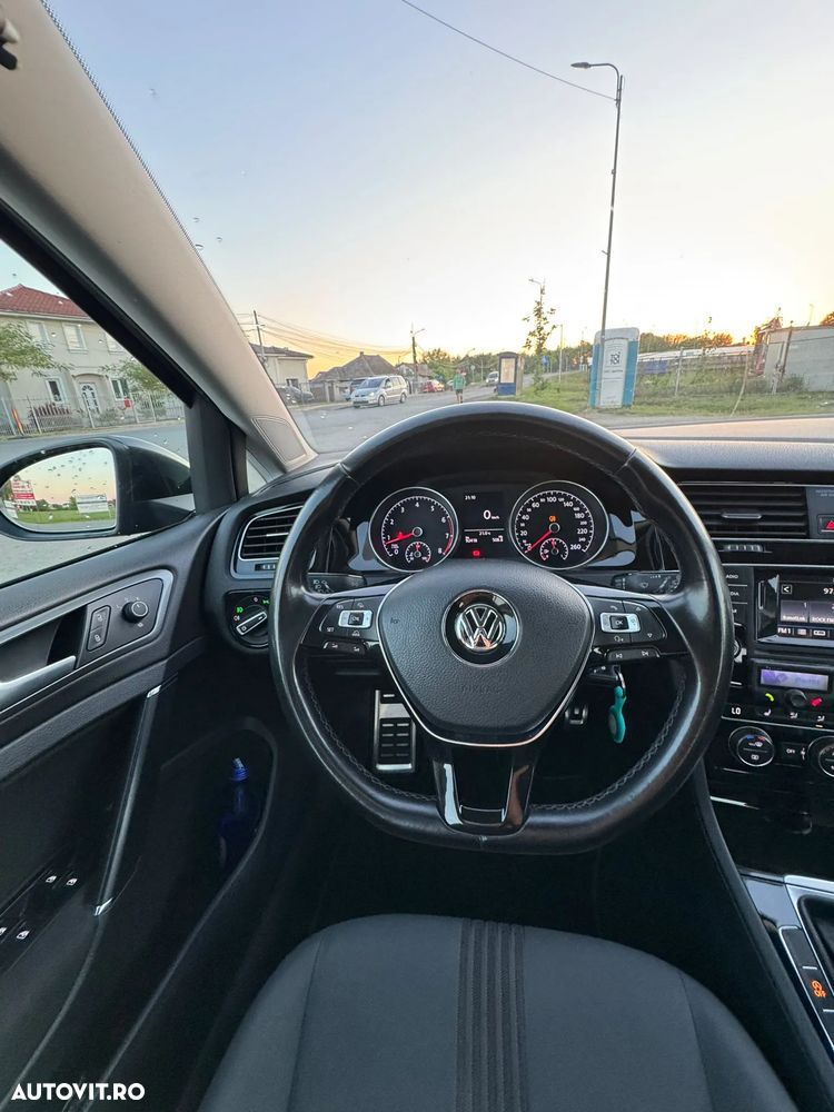 Volkswagen Golf 1.4 TSI BlueMotion Technology Allstar - 8