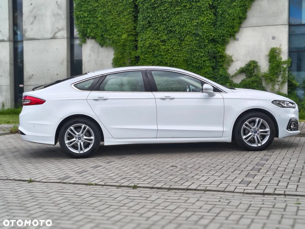 Ford Mondeo 2.0 EcoBlue Titanium - 26