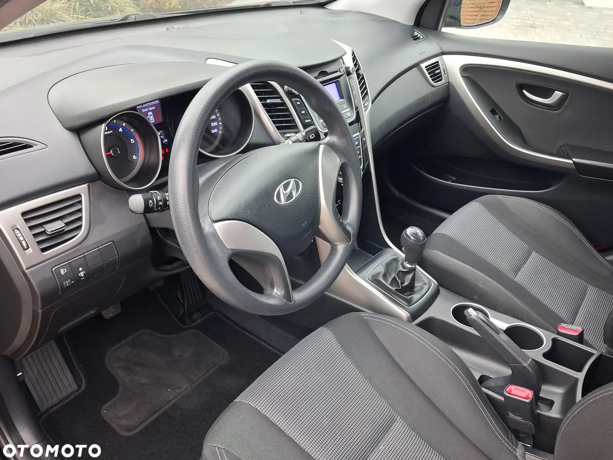Hyundai i30 - 12