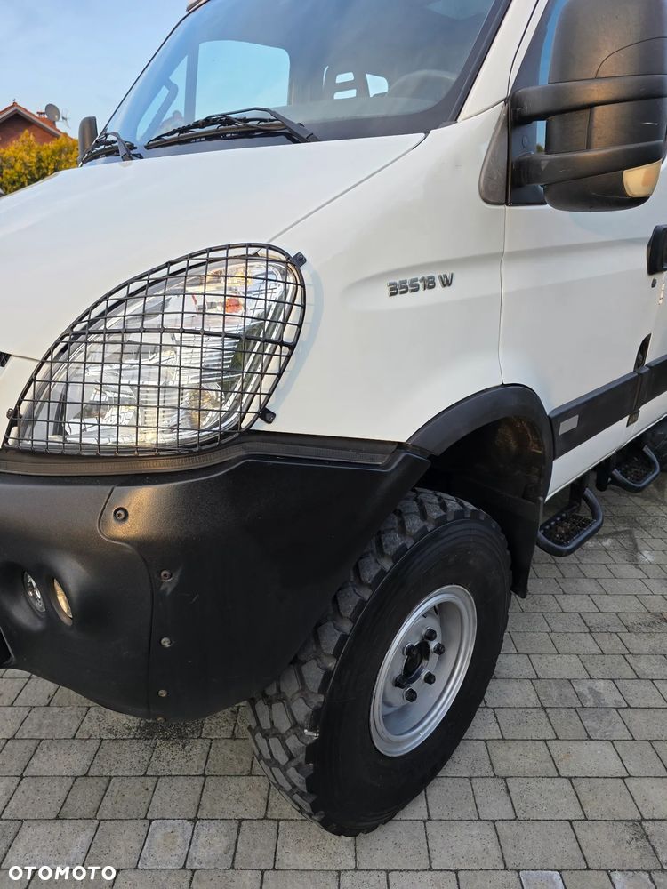 Iveco DAILY 4x4 35S18W - 18