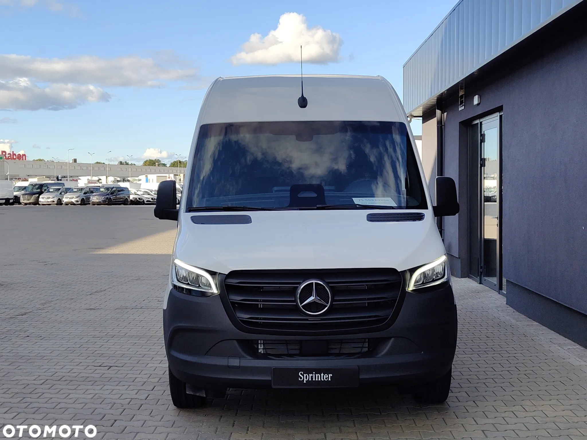 Mercedes-Benz Sprinter - 6