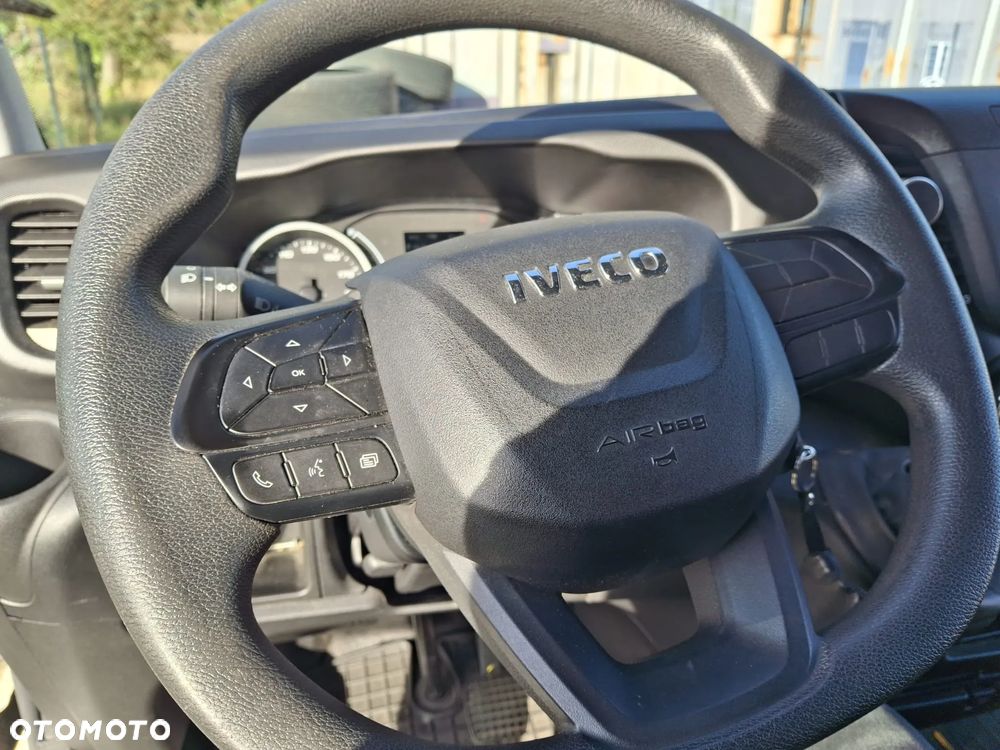 Iveco Daily 35S16 Hi-Matic w wersji Maxi - 14