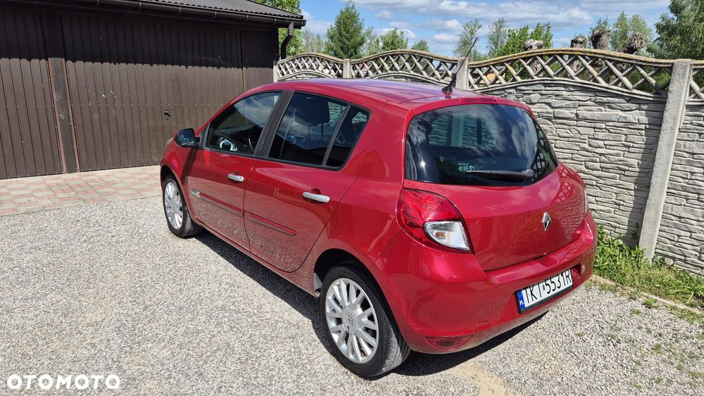 Renault Clio - 6