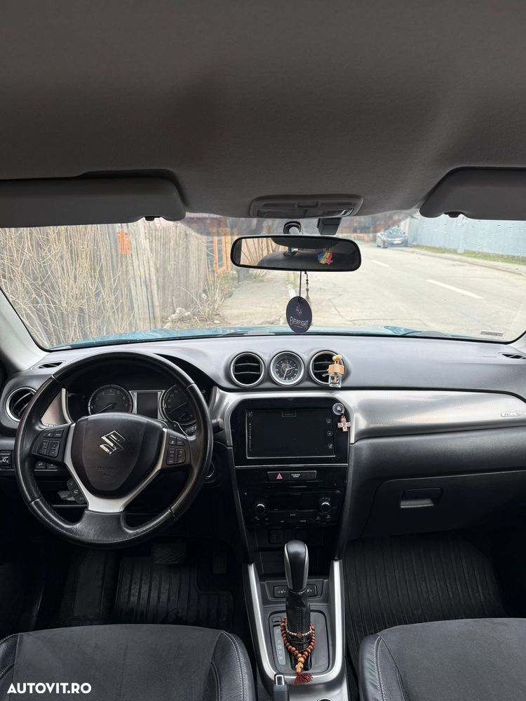 Suzuki Vitara - 8