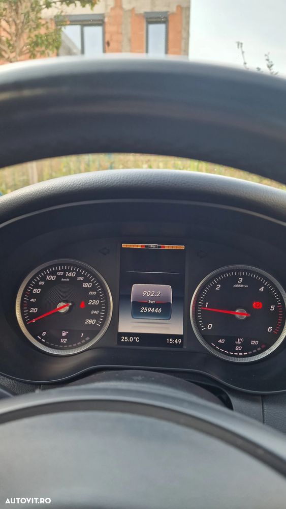 Mercedes-Benz C 180 d T-Modell - 21