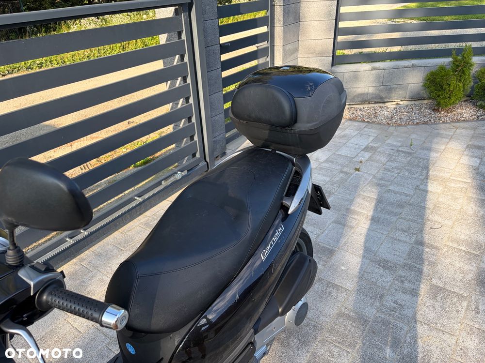 Piaggio Carnaby - 13