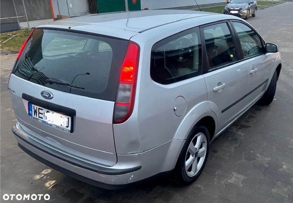 Ford Focus 1.6 Ti-VCT Platinium X - 5