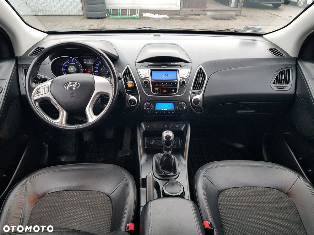 Hyundai ix35 - 12