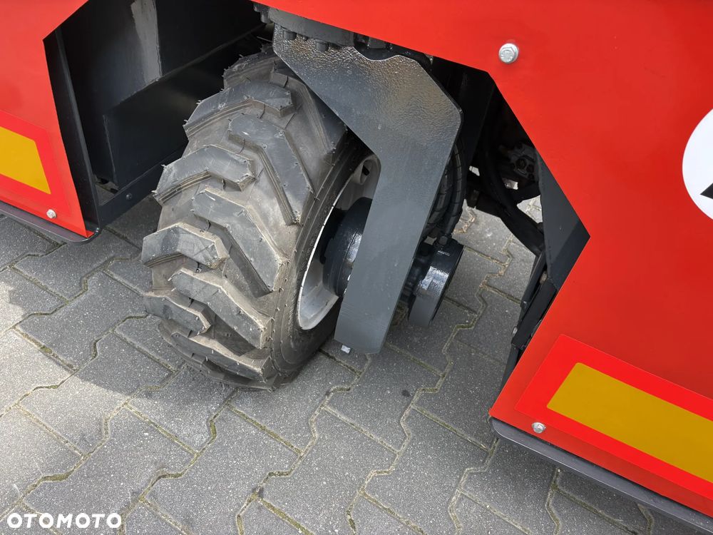 Moffett ST - 15