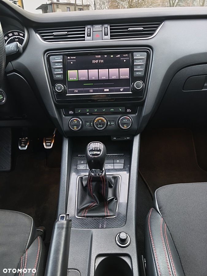 Skoda Octavia 2.0 TDI RS - 30