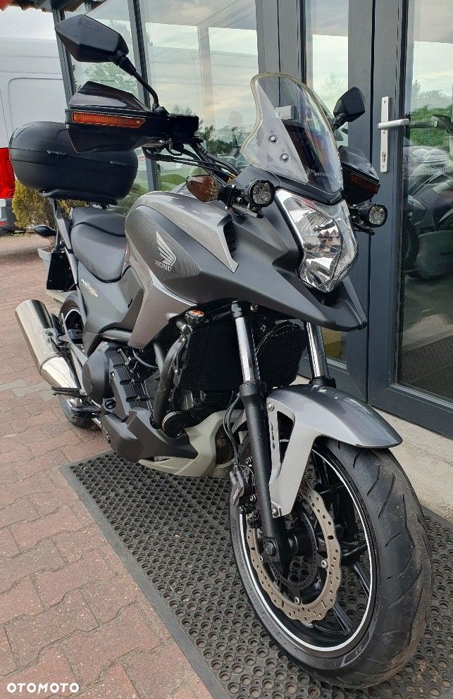 Honda NC - 25