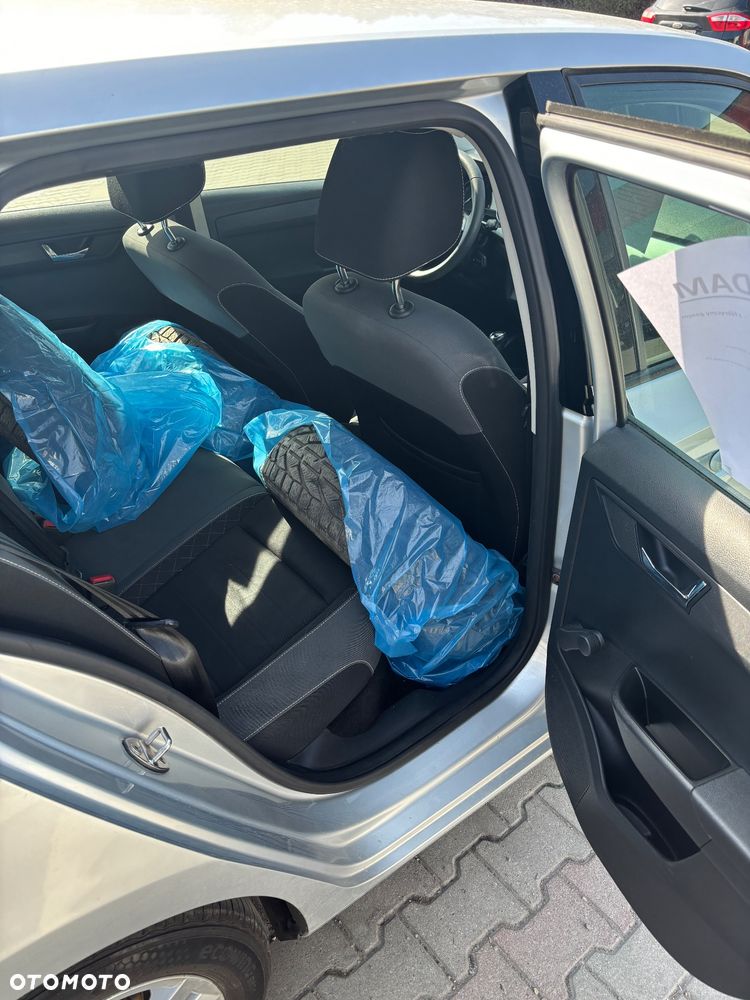 Skoda Fabia 1.0 Ambition - 11