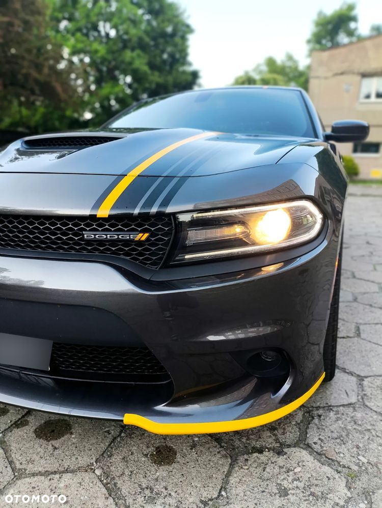 Dodge Charger 5.7 R/T - 10