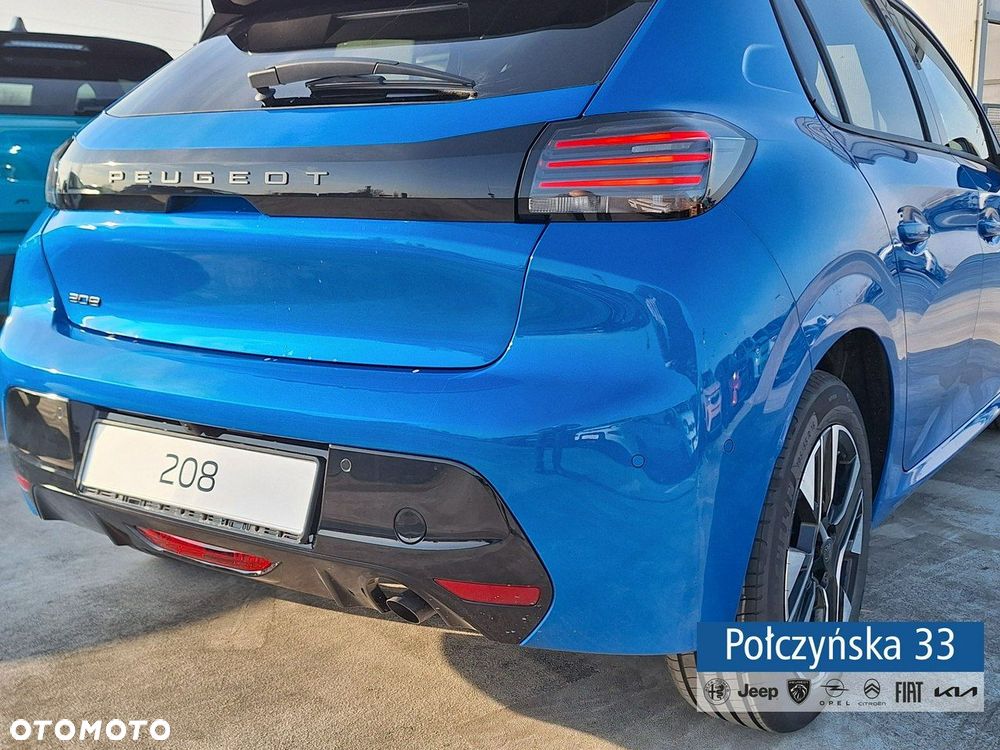 Peugeot 208 - 18